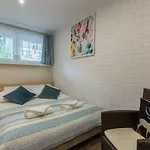 Apartamentylove - Zborowski Centrum, 100m Do Krupowek דירה זקופאנה