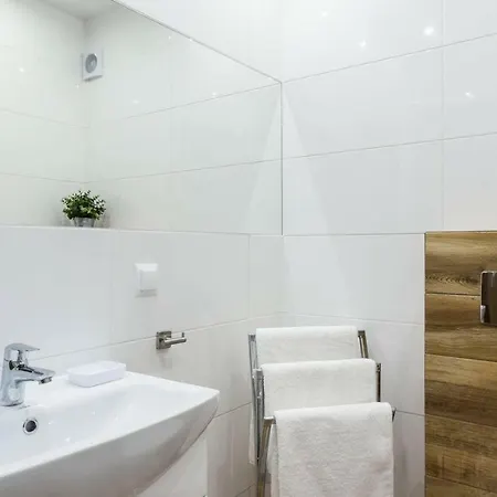 Apartamentylove - Zborowski Centrum, 100m Do Krupowek Апартаменты *